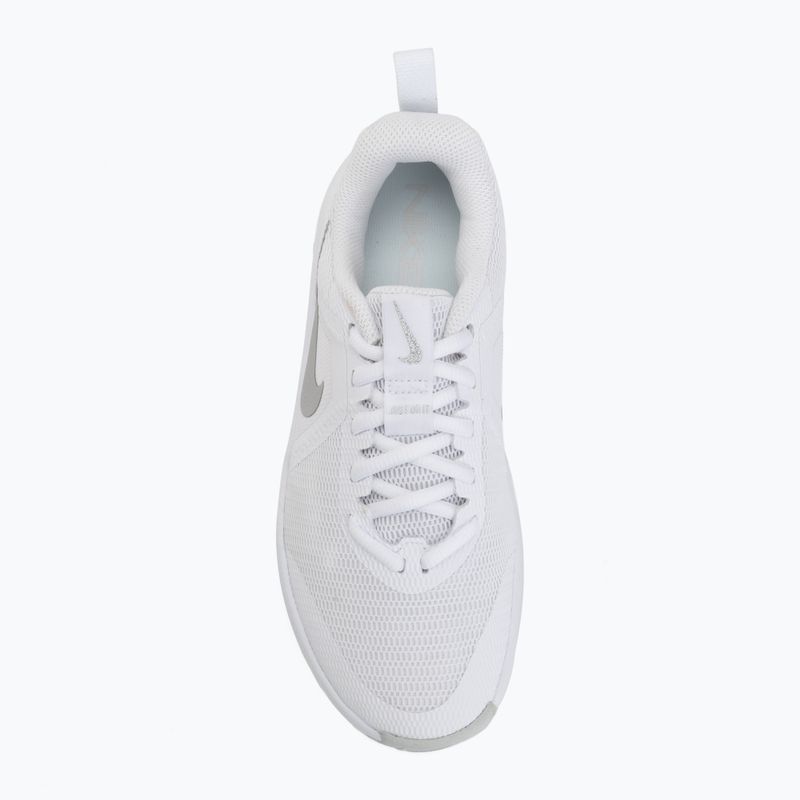 Moteriški treniruočių batai Nike MC Trainer 3 white/photon dust/metallic platinum 5