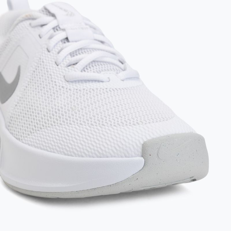 Moteriški treniruočių batai Nike MC Trainer 3 white/photon dust/metallic platinum 7