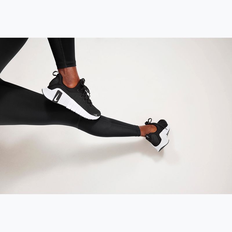 Moteriški sportiniai bateliai Nike Free Metcon 6 black/white 11