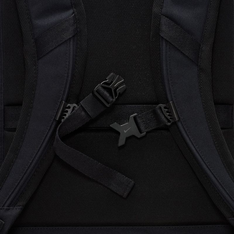 Miesto kuprinė Nike Utility Speed 27 l black/black/white 11