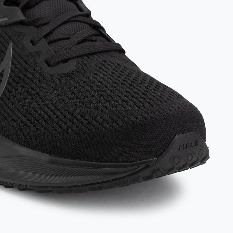 Vyriški bėgimo bateliai Nike Quest 6 black/dark smoke grey 7