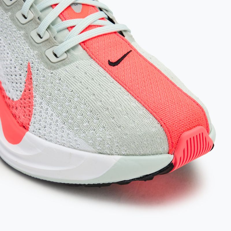 Moteriški bėgimo batai Nike Pegasus Plus barely grey/white/black/hot punch 7