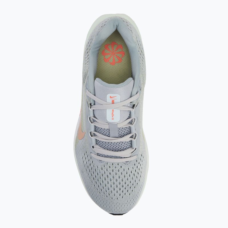 Moteriški bėgimo batai Nike Winflo 11 wolf grey/olive aura/lightpumice/metallicredbronze 5