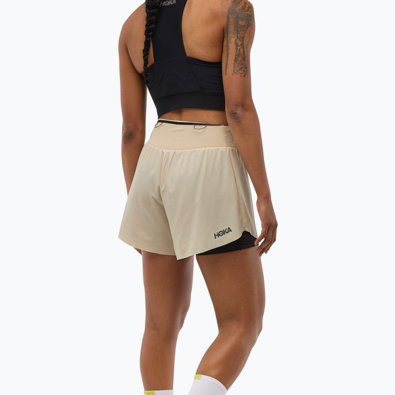 Moteriški bėgimo šortai HOKA Skyglide oatmeal 3