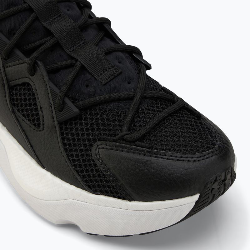 Batai Under Armour Infinite MVMNT SE black/white/metallic silver 7
