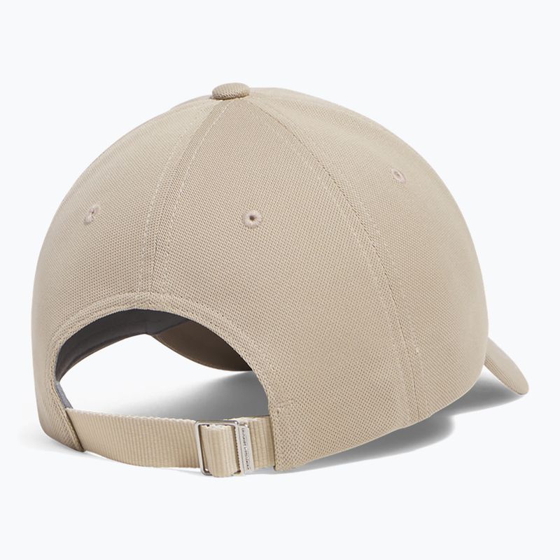 Moteriška kepuraitė su snapeliu Under Armour Blitzing Adj city khaki/white quartz 2