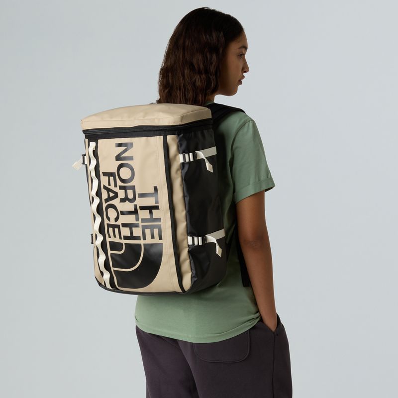 Miesto kuprinė The North Face Base Camp Fuse Box 30 l flax/white dune/black 6