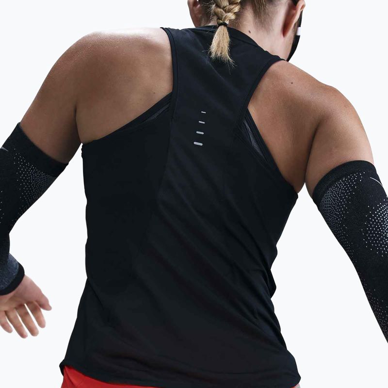 Nike Swift Dri-Fit moteriški bėgimo marškinėliai juodi 5