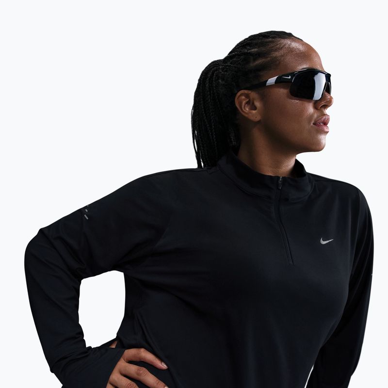 Moteriški bėgimo marškinėliai ilgomis rankovėmis Nike Swift Dri-FIT UV 1/4-Zip Plus Size black 4