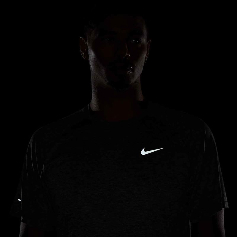 Vyriški bėgimo marškinėliai Nike Stride ADV smoke grey / heather 7