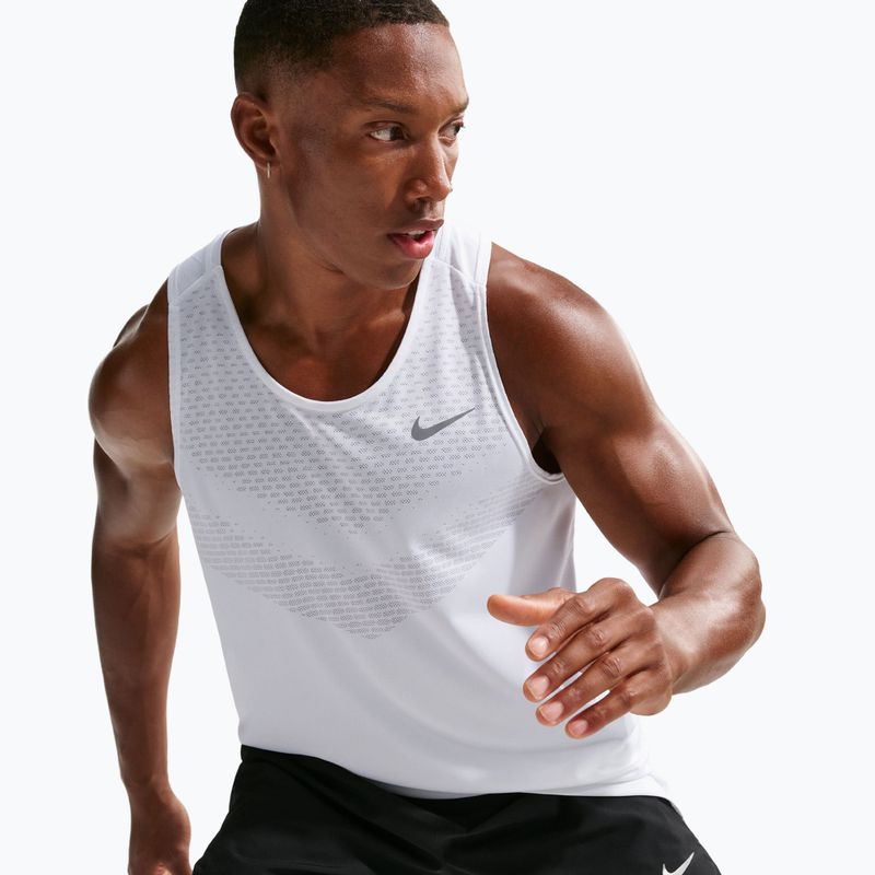 Vyriški bėgimo marškinėliai Nike Stride white 6