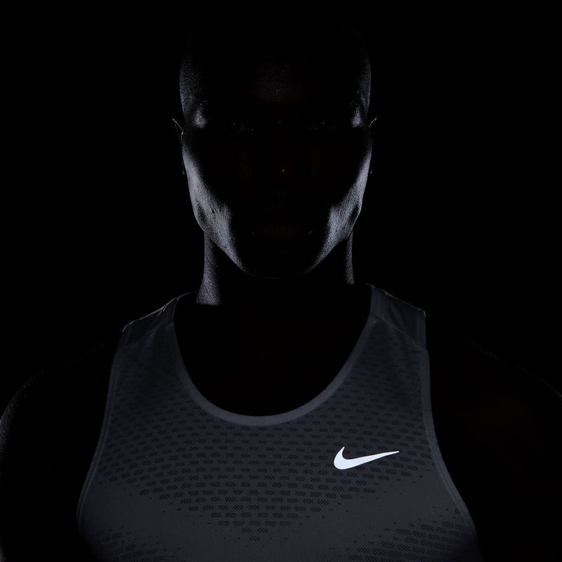 Vyriški bėgimo marškinėliai Nike Stride white 7
