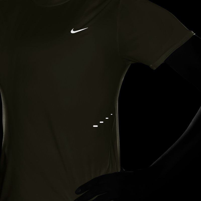 Moteriški bėgimo marškinėliai Nike Swift Dri-Fit sail 6