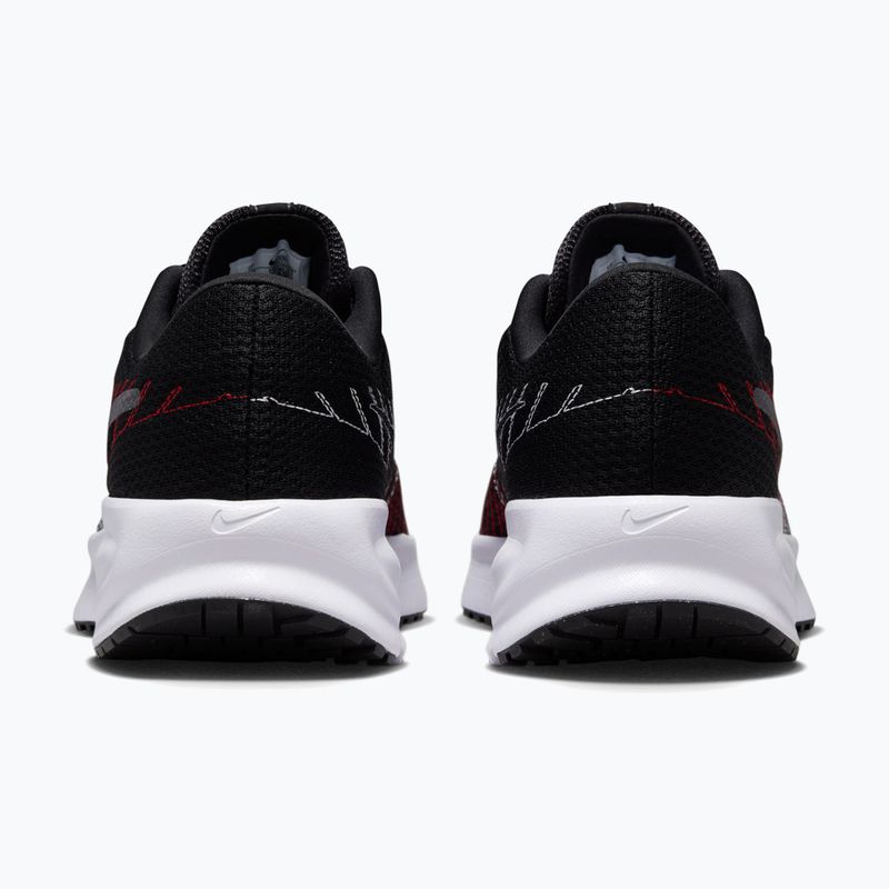 Vyriški bėgimo batai Nike Run Defy black/university red/white/cool grey 4
