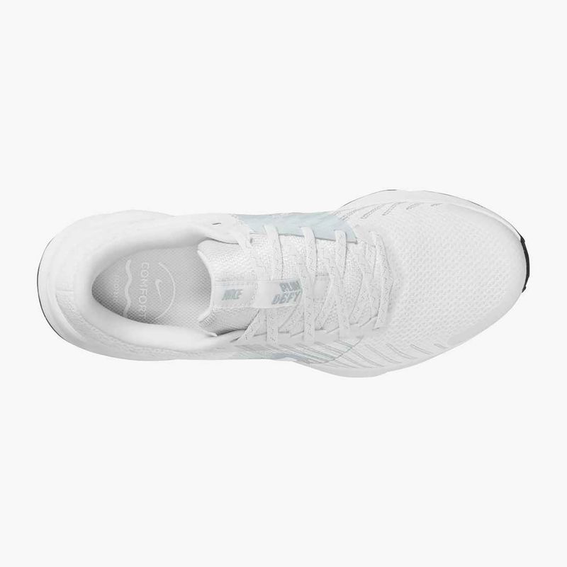 Moteriški bėgimo batai Nike Run Defy white / pure platinum / black 6