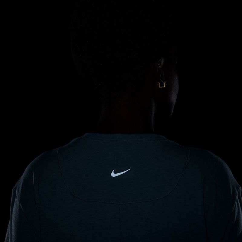 Moteriški marškinėliai Nike One Relaxed Dri-Fit smokey blue/black 11