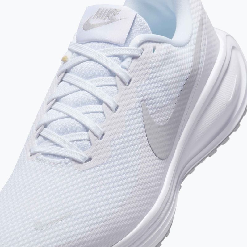Moteriški bėgimo bateliai Nike Revolution 8 white/pure platinum 8