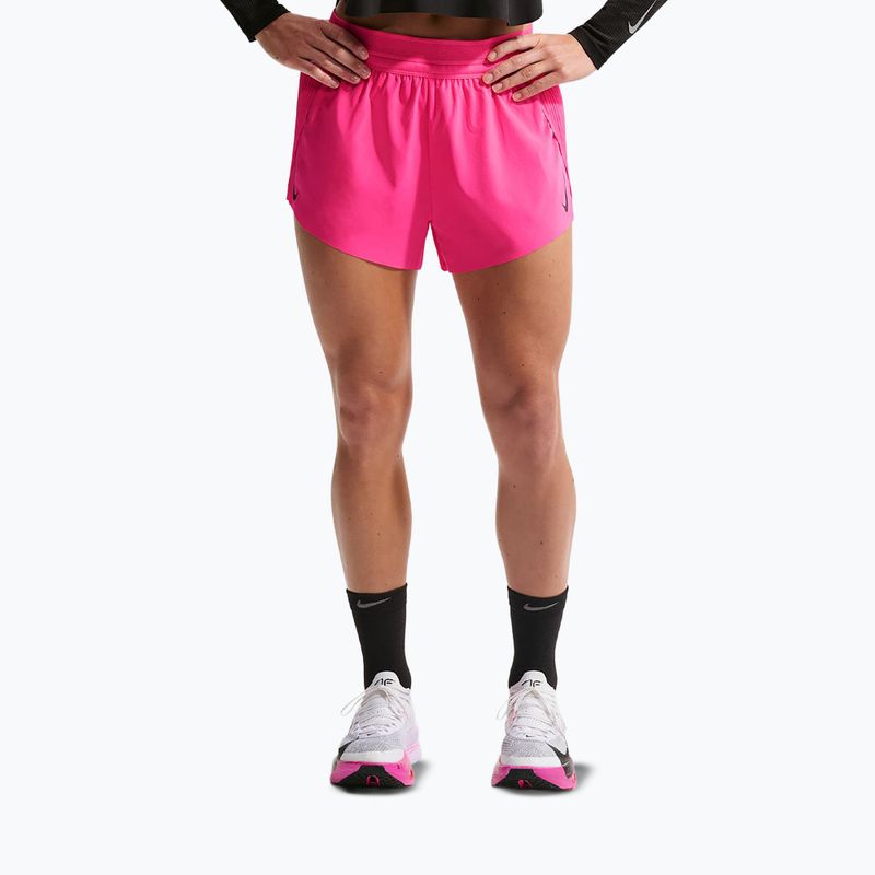 Moteriški bėgimo šortai Nike AeroSwift Dri-Fit ADV Mid-Rise 3" hyper pink/black