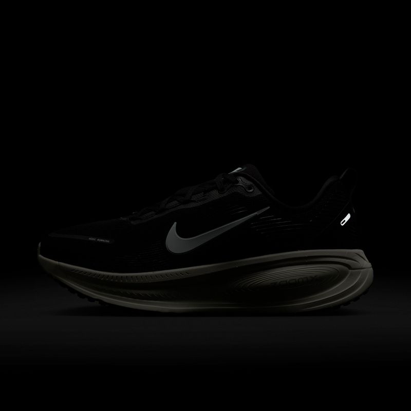 Vyriški bėgimo bateliai Nike Vomero 18 Vomero 18 IF0514 black/coconut milk/summit white 8