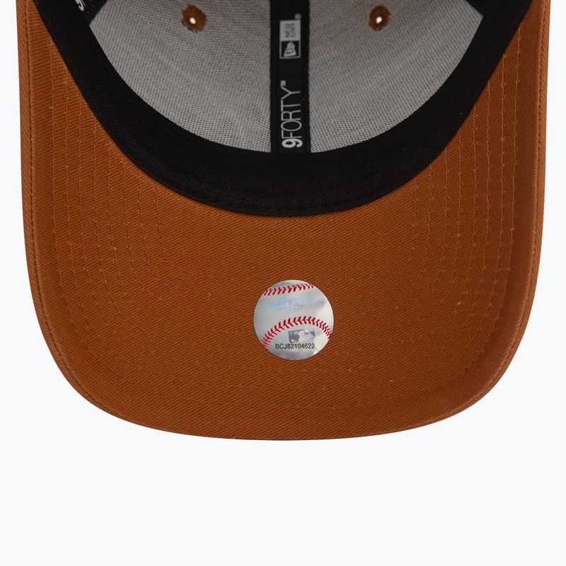 Kepuraitė su snapeliu New Era League Essential 9FORTY New York Yankees brown 5
