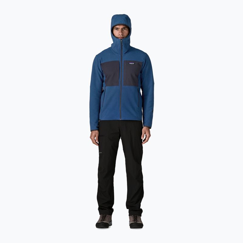 Vyriška softshell striukė Patagonia R2 TechFace Hoody clement blue 2