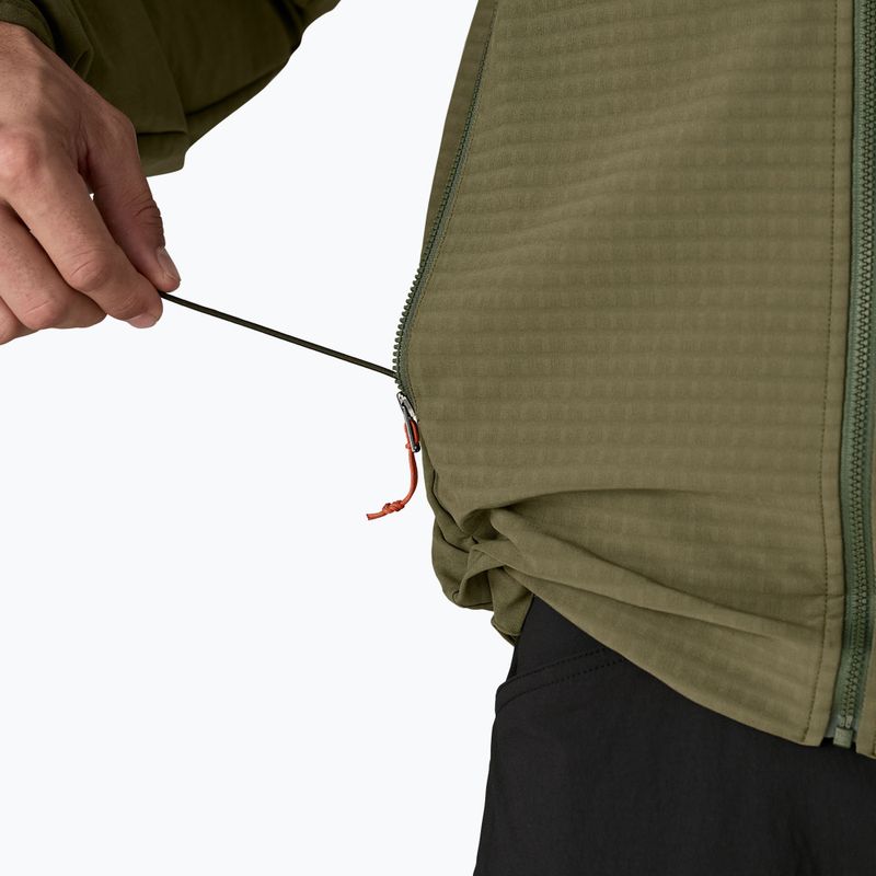 Vyriška softshell striukė Patagonia R1 TechFace Hoody basin green 10