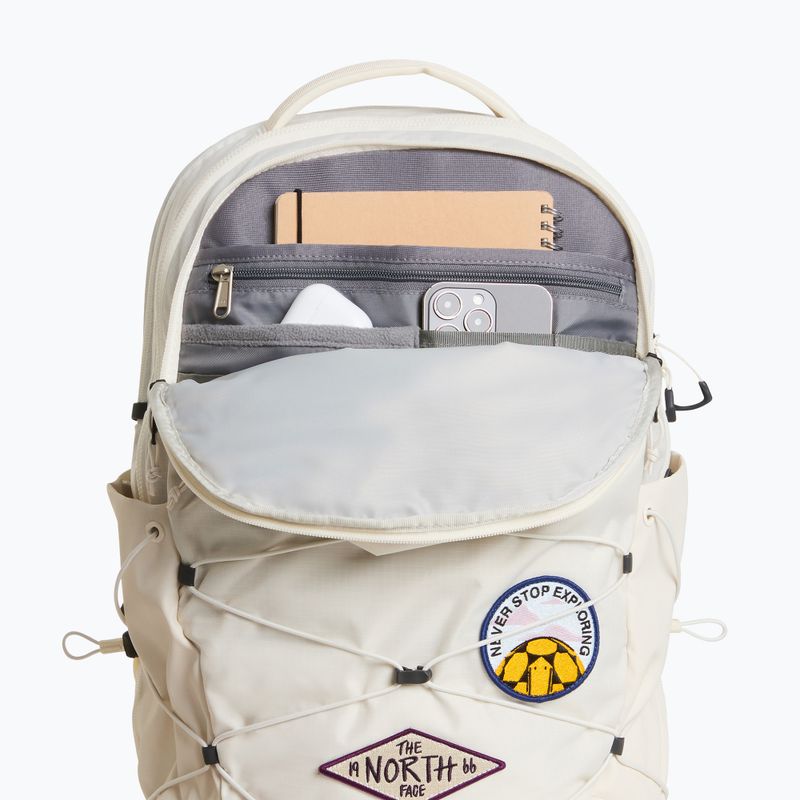 Miesto kuprinė The North Face Borealis Patch 21 l white dune/patch 5