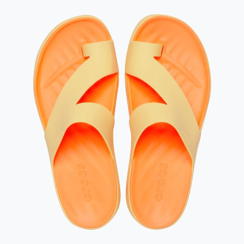 Moteriškos šlepetės per pirštą Crocs Getaway Platform Toe Loop golden hour 4