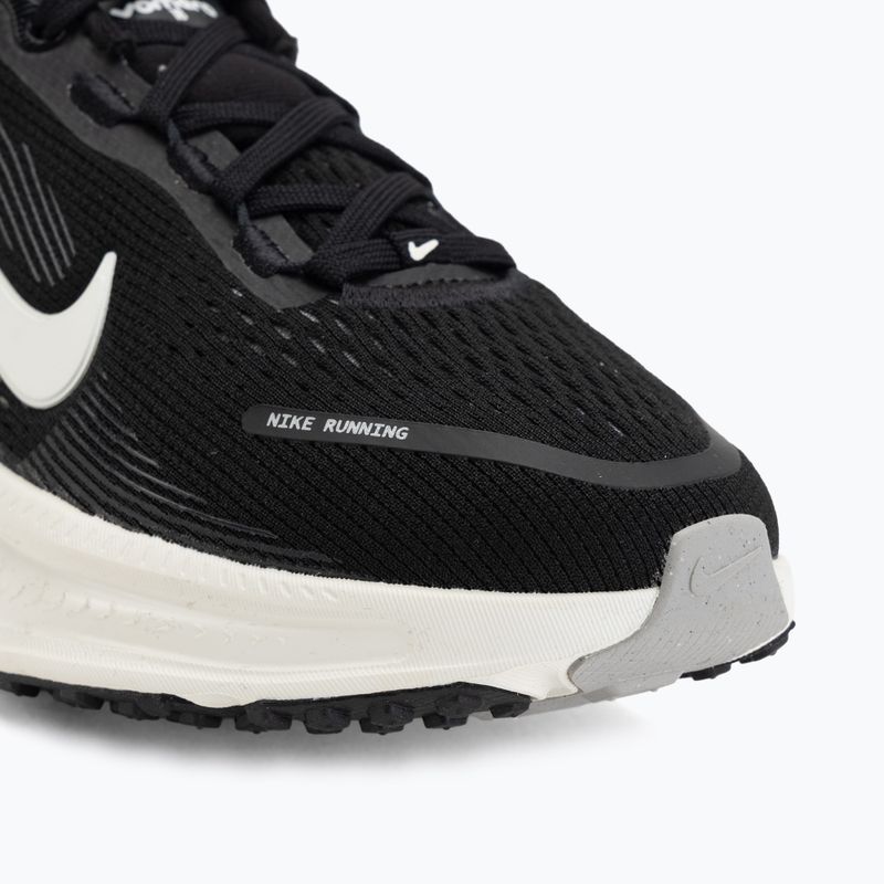 Bėgimo batai Nike Vomero 18 black/coconut milk/iron ore/summit white 7