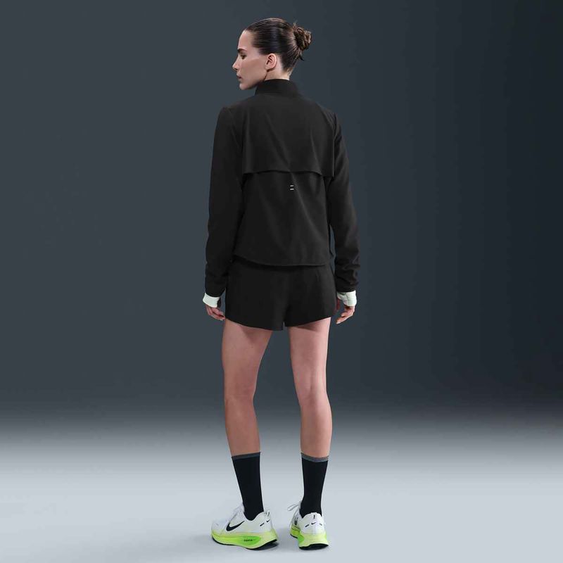 Nike Tempo Swoosh Run moteriška bėgimo striukė juoda/balta 6