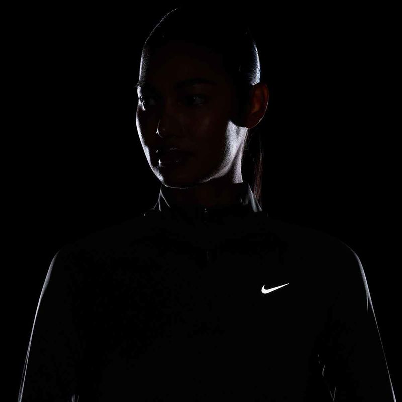 Moteriškas bėgimo džemperis Nike Tempo Dri-Fit 1 / 4 Zip black 4