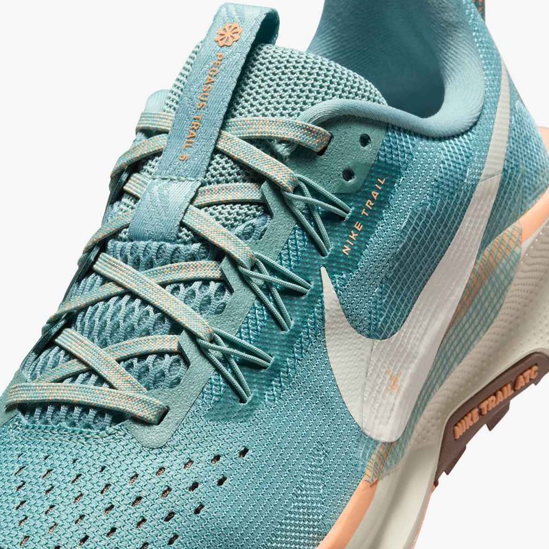 Moteriški bėgimo batai Nike Pegasus Trail 5 cannon / soft pearl / mink brown 10