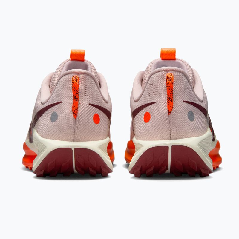 Moteriški bėgimo batai Nike Pegasus Trail 5 silt red/hyper crimson/dark team red 4