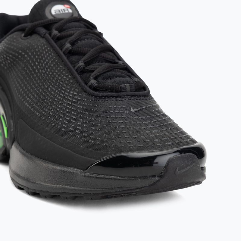 Vyriški batai Nike Air Max Dn black/black/anthracite/green strike 7
