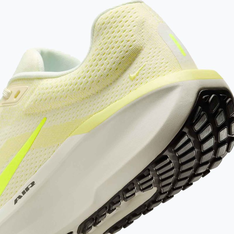 Vyriški bėgimo batai Nike Winflo 11 coconut milk/neon yellow/light citron/volt 13