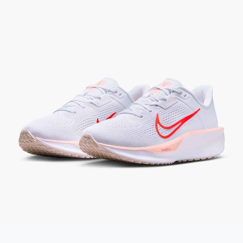 Moteriški bėgimo batai Nike Quest 6 white / bright crimson / washed coral 3
