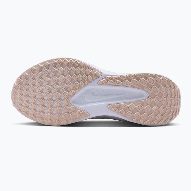 Moteriški bėgimo batai Nike Quest 6 white / bright crimson / washed coral 5