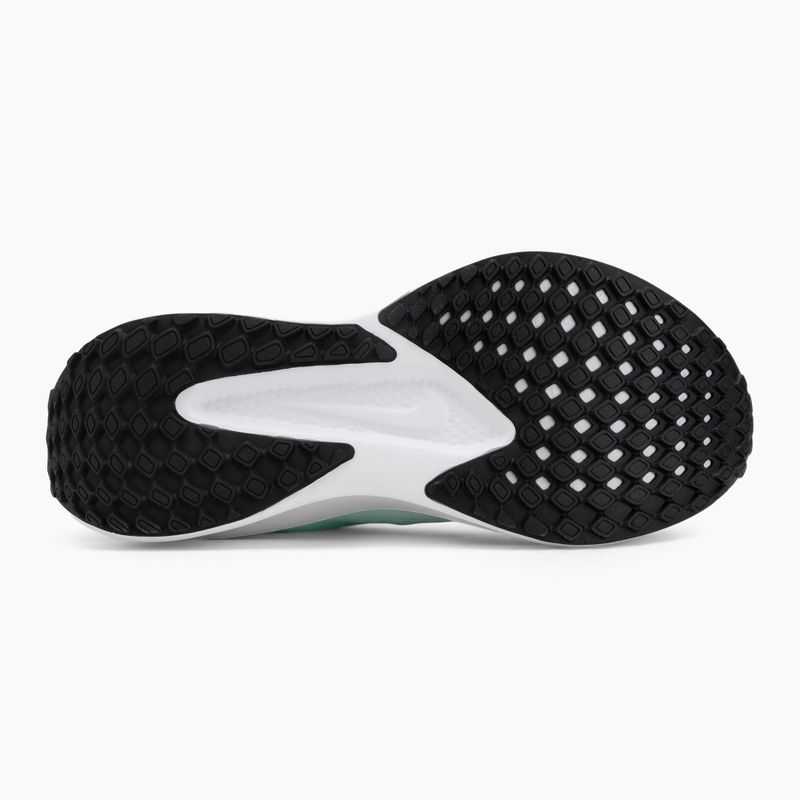 Moteriški bėgimo batai Nike Quest 6 mint foam / black / cannon / white 4