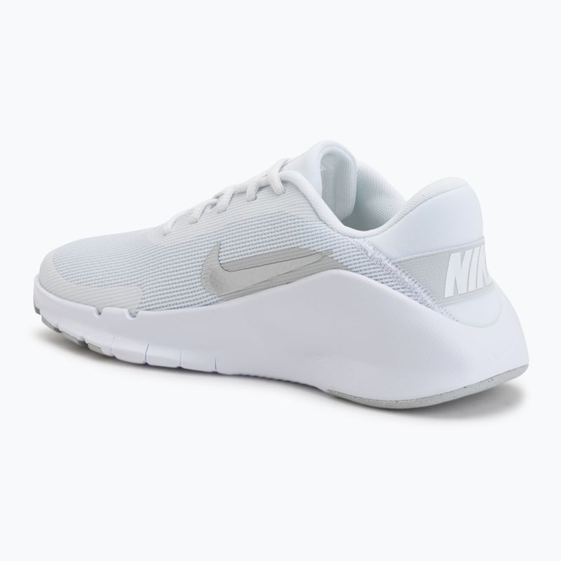 Moteriški treniruočių batai Nike Flex Train white/photon dust/metallic silver 3