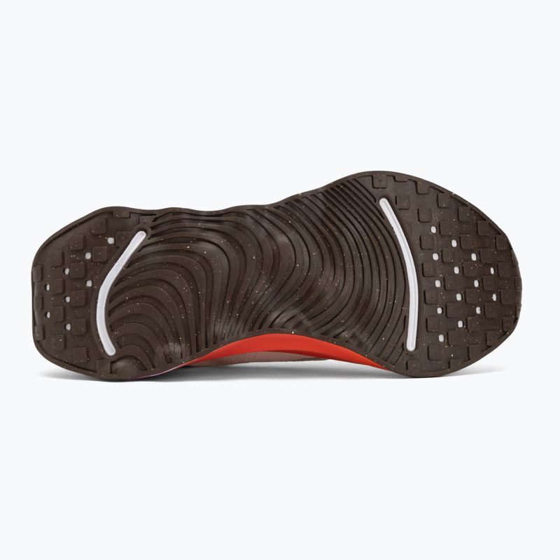 Moteriški treniruočių batai Nike Motiva SE pearl white/pale ivory/vivid purple/mtl gold grain 4