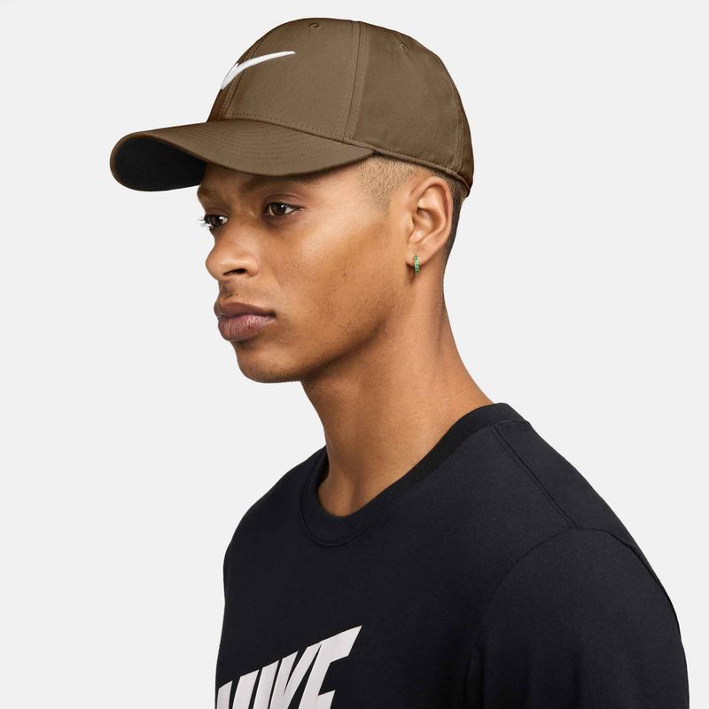 Nike Dri-FIT Club beisbolo kepuraitė mosswood brown/white 3