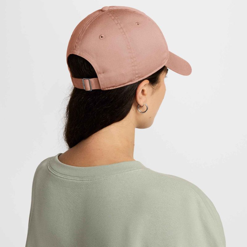 Nike Club Unstructured Futura Wash rose gold/white beisbolo kepuraitė 2
