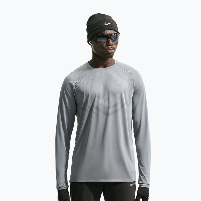 Vyriški bėgimo marškinėliai su ilgomis rankovėmis Nike Stride Dri-Fit ADV Smoke Grey