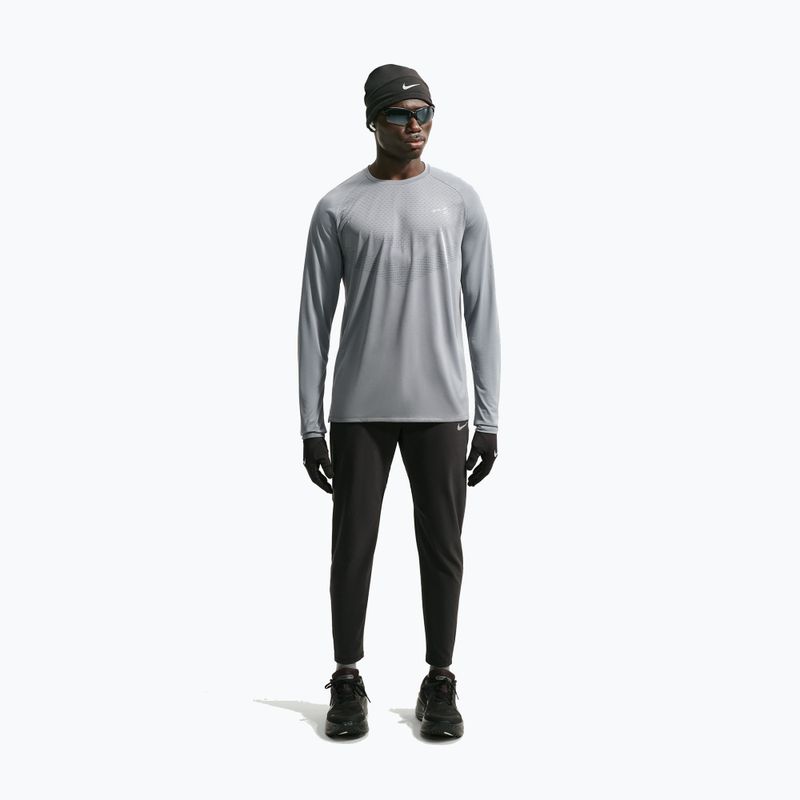 Vyriški bėgimo marškinėliai su ilgomis rankovėmis Nike Stride Dri-Fit ADV Smoke Grey 2