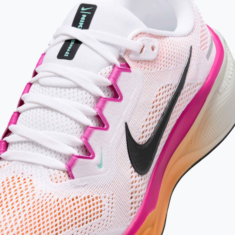 Moteriški bėgimo bateliai Nike Pegasus 41 white/fire pink/orange pulse/black 8
