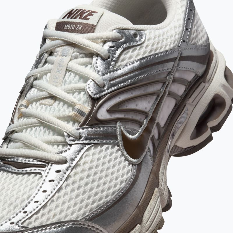 Moteriški batai Nike Air Max Moto 2K phantom/metallic silver/baroque brown 3
