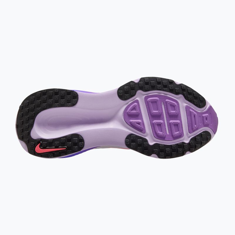 Moteriški bėgimo bateliai Nike Vomero 18 white/violet mist/sapphire/hot lava 3