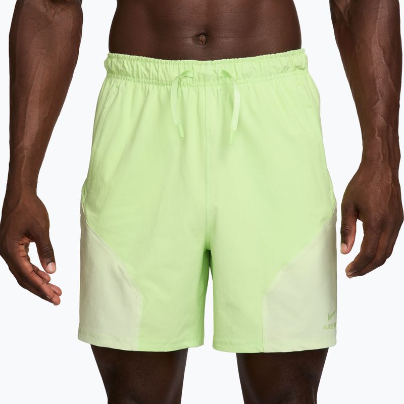Vyriški šortai Nike Pro Training Dri-Fit 6" light liquid lime/light liquid lime