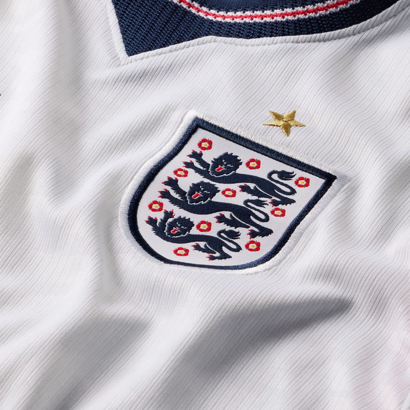 Vaikiški futbolo marškinėliai Nike England 2026 Stadium Home white/speed red/obsidian/obsidian 3