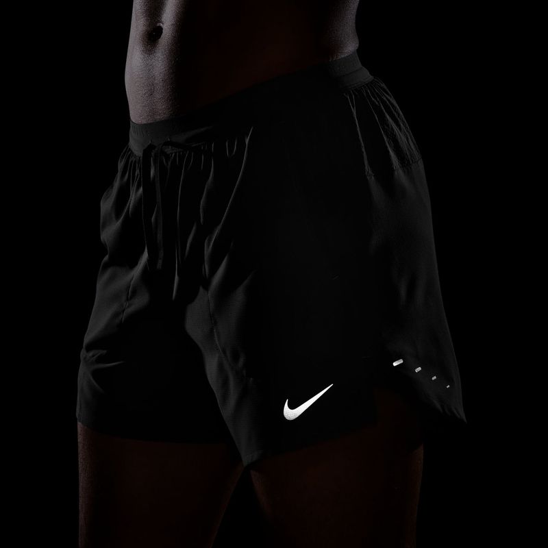 Vyriški šortai Nike Stride Dri-Fit su 5 colių vidiniu įsiuvu 6